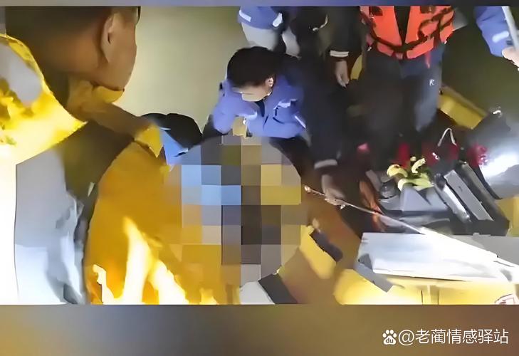 新澳正版资料大全免費和2初中生救落水儿童与初中生救落水老人